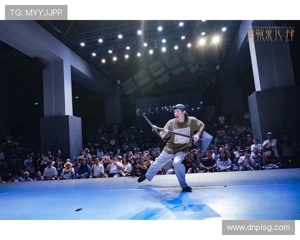 王娜独家分享街舞心得与技巧助你成为舞台之星 王娜独家分享街舞心得与技巧助你成为舞台之星