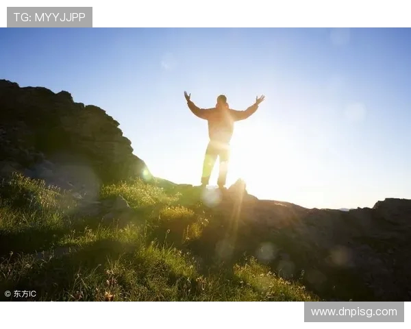 张宁的成长之路：从平凡到卓越的奋斗故事与人生启示
