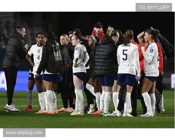 日本亚足对阵阿联酋比赛结果揭晓引发球迷热议与期待