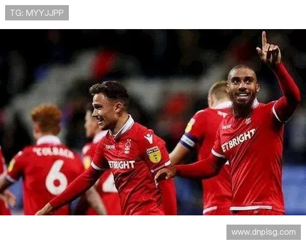 诺丁汉森林与雷丁比赛因故改期球迷期待新赛程安排