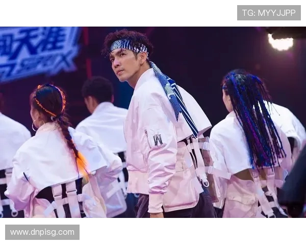 街舞战术解析：深入探讨上海街舞队的风格与策略创新